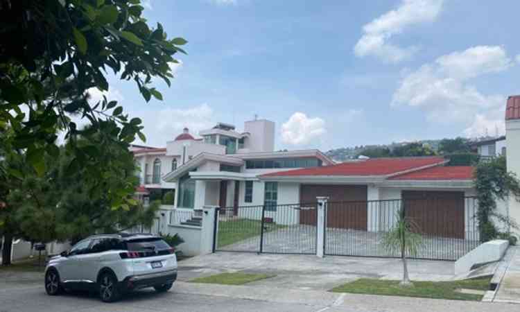 casa en venta_en renta sendero de los halcones el palomar tlajomulco de zuniga jalisco p9sbCrM