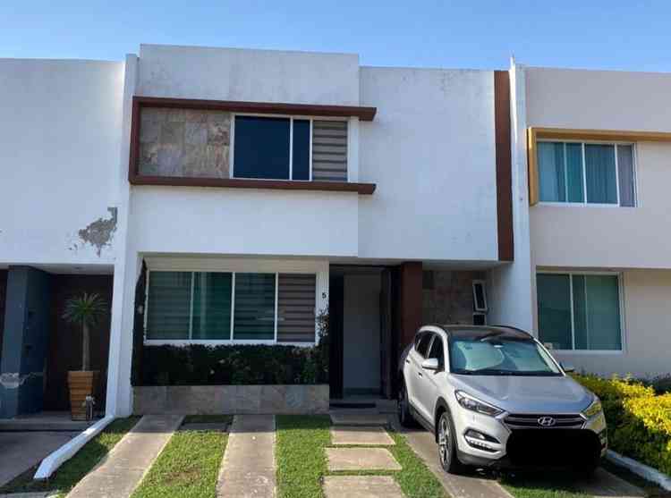 casa en venta av casa fuerte casa fuerte tlajomulco de zuniga jalisco pOBEvMS